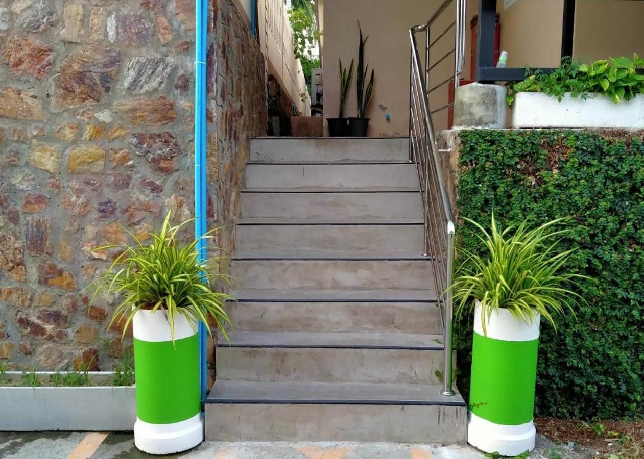 Jirapa Modern Resort Çonburi Dış mekan fotoğraf