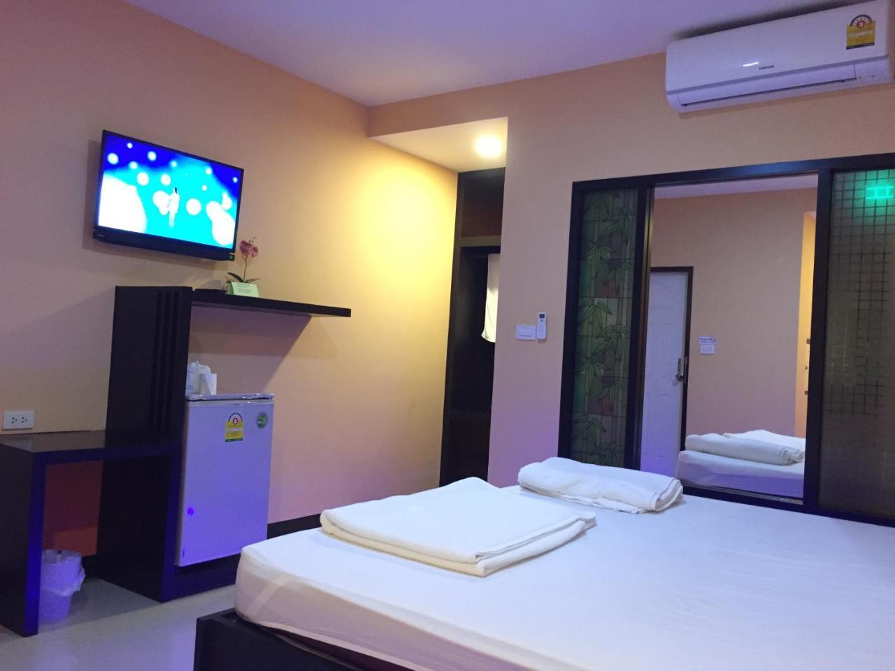 Jirapa Modern Resort Çonburi Dış mekan fotoğraf