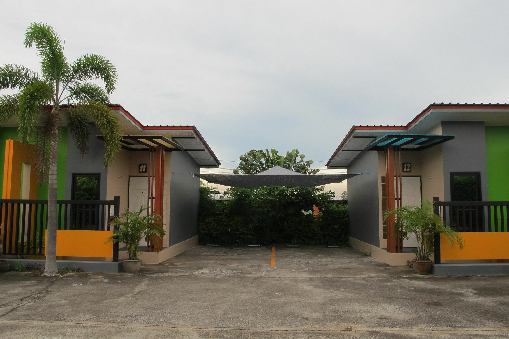 Jirapa Modern Resort Çonburi Dış mekan fotoğraf